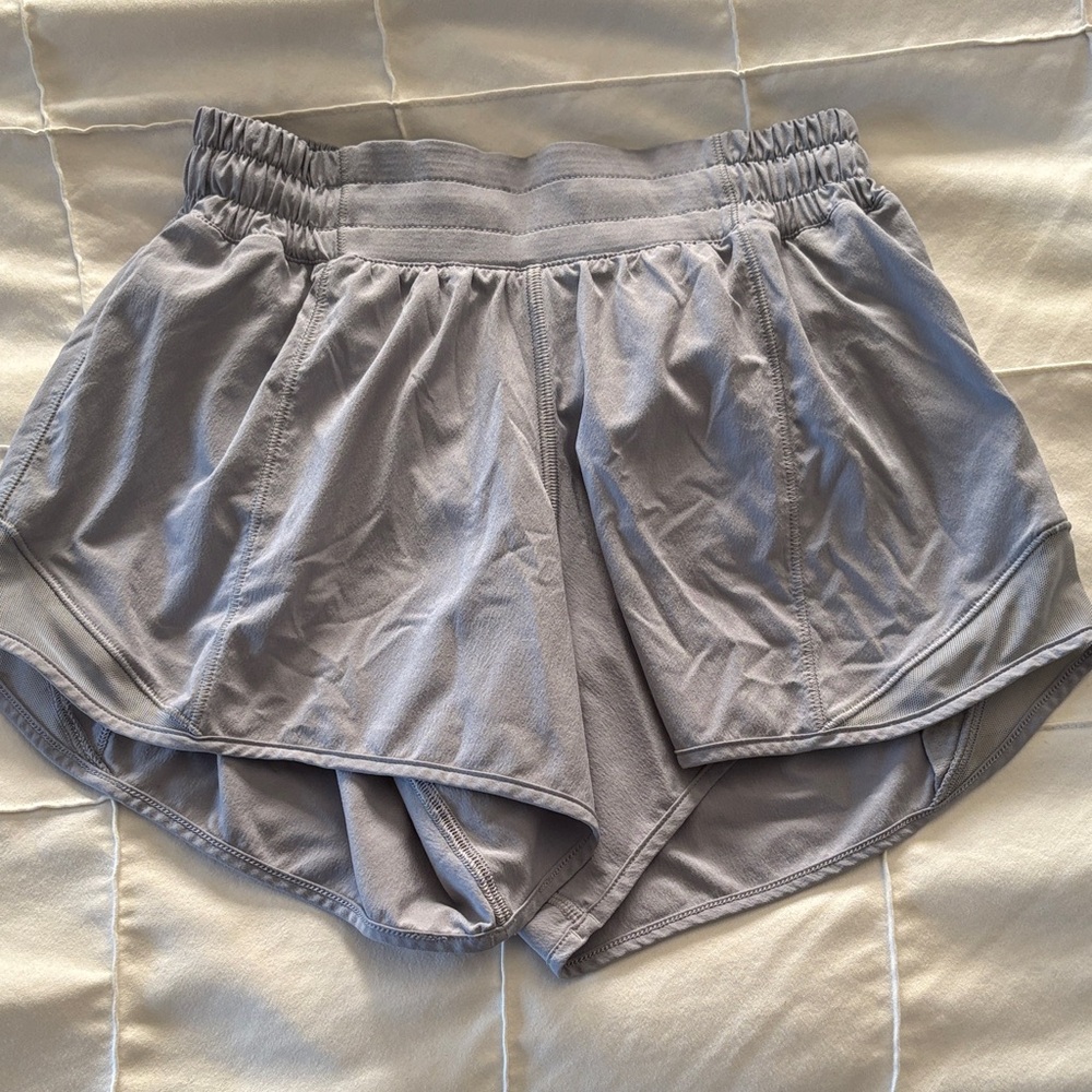 Lululemon Rhino Gray Hotty Hot Shorts 4”